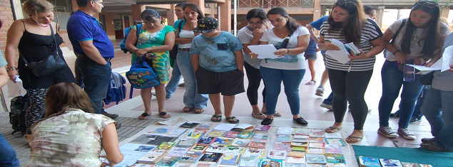 Colegio Santiago Quilicura organiza su Primera Feria del Libro