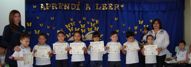 TDG La Granja realiza ceremonia para reconocer a los niños y niñas que aprenden a leer