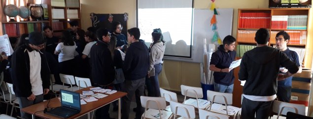 Estudiantes de la Universidad de Chile realizan charla institucional para 4º medio del CS Pudahuel