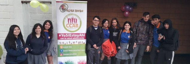 Jóvenes del TDG El Bosque asisten a Jornada de Salud Sexual y Reproductiva organizada por red de apoyo comunal