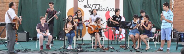 Taller de Música del CS La Florida realiza presentación anual frente a la comunidad escolar