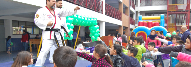 Más de 600 miembros de la Comunidad Escolar del Dagoberto Godoy Lo Prado asistieron a la Jornada Vida Sana 2018 Más de 600 miembros de la Comunidad Escolar del Dagoberto Godoy Lo Prado asistieron a la Jornada Vida Sana 2018