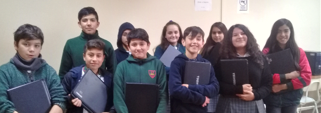 Estudiantes del Santiago Quilicura fueron beneficiados por programa Estudiantes del Santiago Quilicura fueron beneficiados por programa