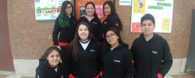 Brigada de Emergencia del Santiago Quilicura ya cuenta con polerones distintivos Brigada de Emergencia del Santiago Quilicura ya cuenta con polerones distintivos