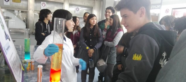 CS Quilicura asiste a feria científica en la Universidad de Santiago CS Quilicura asiste a feria científica en la Universidad de Santiago