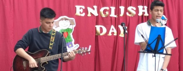 Colegio Santiago Quilicura celebra el “English day” con toda la comunidad escolar Colegio Santiago Quilicura celebra el “English day” con toda la comunidad escolar