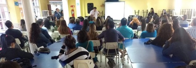 Colegio Santiago La Florida da la bienvenida a las y los nuevos apoderados Colegio Santiago La Florida da la bienvenida a las y los nuevos apoderados