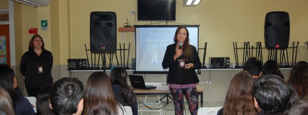 1º y 2º Medio del CS La Florida reciben charla preventiva sobre delitos sexuales 1º y 2º Medio del CS La Florida reciben charla preventiva sobre delitos sexuales