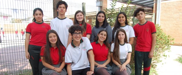 Con dos bancadas se inicia este año el Equipo de Debate del CS Quilicura Con dos bancadas se inicia este año el Equipo de Debate del CS Quilicura