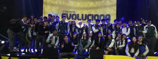 Cuarto Medio del CS La Florida participa de inspirador encuentro con jóvenes líderes Cuarto Medio del CS La Florida participa de inspirador encuentro con jóvenes líderes