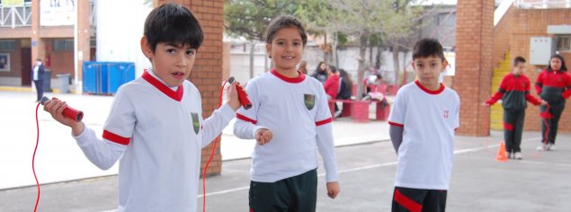 Resultados Simce: CS La Florida supera el puntaje promedio en todos los cursos y asignaturas evaluadas Resultados Simce: CS La Florida supera el puntaje promedio en todos los cursos y asignaturas evaluadas