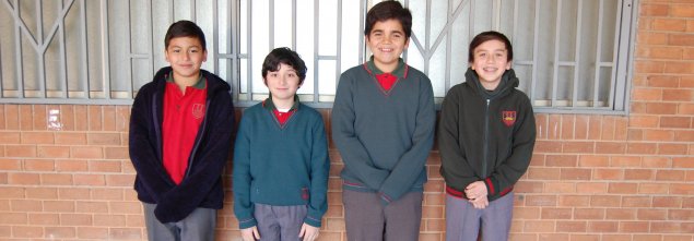 Estudiantes de 6ºA del CS Quilicura aprende sobre los poderes del Estado realizando videos explicativos Estudiantes de 6ºA del CS Quilicura aprende sobre los poderes del Estado realizando videos explicativos
