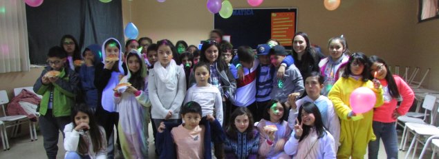 Estudiantes del CSE despiden el 1er semestre con diversas y divertidas actividades Estudiantes del CSE despiden el 1er semestre con diversas y divertidas actividades