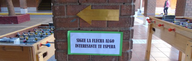 Plan de Fomento Lector interviene los espacios comunes del CS La Florida con invitaciones a la lectura Plan de Fomento Lector interviene los espacios comunes del CS La Florida con invitaciones a la lectura