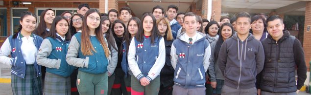 Estudiantes de 4º medio del CS Santiago La Florida rinden prueba piloto de la PSU Estudiantes de 4º medio del CS Santiago La Florida rinden prueba piloto de la PSU