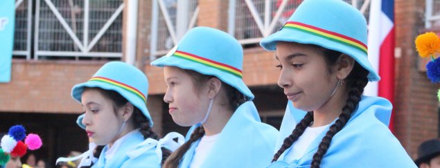 Con presentaciones de bailes típicos nacionales y una feria costumbrista, CS La Florida celebra “Fiesta de la Chilenidad 2019”