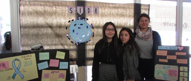 Estudiantes de segundos medios realizan 2da “Feria de Sexualidad Responsable” en el CSE