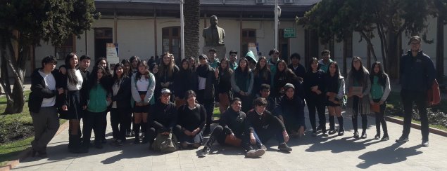 Delegación del TDG Lo Prado visita la Universidad de Santiago para conocer su historia y funcionamiento Delegación del TDG Lo Prado visita la Universidad de Santiago para conocer su historia y funcionamiento