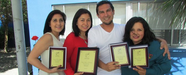 Colegio Santiago Emprendedores celebra a sus “Mejores Profesores 2019” Colegio Santiago Emprendedores celebra a sus “Mejores Profesores 2019”