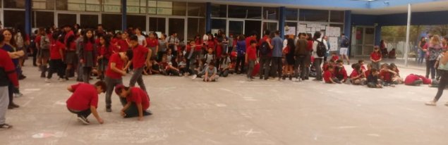 Estudiantes del CSE se sumaron al movimiento social con una “Tizatón” por los derechos sociales Estudiantes del CSE se sumaron al movimiento social con una “Tizatón” por los derechos sociales