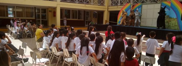 “El Mago de Oz” visita a las y los pequeños de 1º y 2º básico del CS Pudahuel “El Mago de Oz” visita a las y los pequeños de 1º y 2º básico del CS Pudahuel