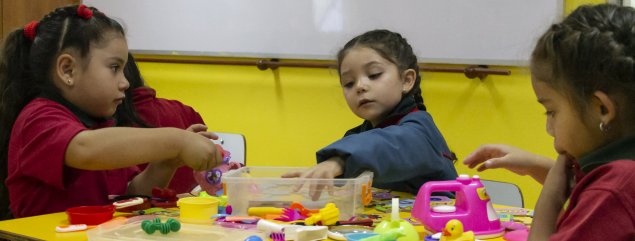 CS Emprendedores da una grata bienvenida a sus estudiantes en su primer día de clases