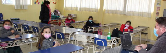 CS La Florida inicia el segundo semestre 2021 con clases híbridas y ensayos para la PTU en 4º medio CS La Florida inicia el segundo semestre 2021 con clases híbridas y ensayos para la PTU en 4º medio