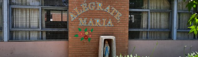 TDG Lo Prado decora su gruta para celebra el Mes de María con oraciones y cánticos diarios