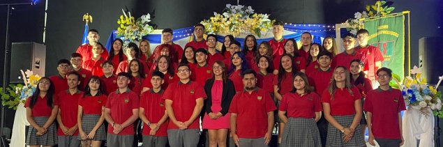 Comunidad Escolar del CS Emprendedores despide a cursos de 4° medio 2021, con hermosas actividades y Licenciatura