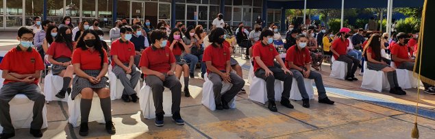 CS Emprendedores celebra hermosas licenciaturas de Kínder y 8° básico