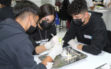 Estudiantes del TDG Lo Prado aprenden sobre biología y química en Academia de Biociencias
