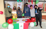 Electivos de 3° y 4° medio del TDG El Bosque realizan exposición sobre países latinoamericanos y sus religiones