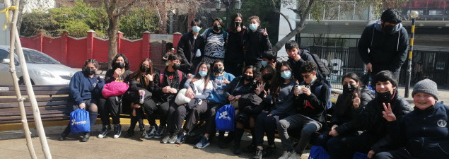 Alumnos de la Academia de Ciencias del TDG Lo Prado visitan la Universidad Andrés Bello