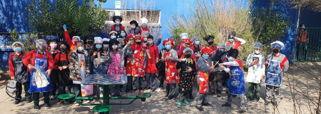 Estudiantes de 4° básico del Colegio Santiago Emprendedores realizan talleres de vida saludable