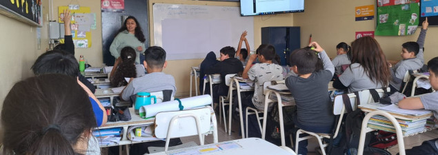 Estudiantes de 4° básico B del TDG La Granja aprenden sobre la autoestima en clase de Orientación