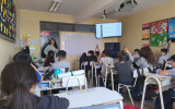 Estudiantes de 4° básico B del TDG La Granja aprenden sobre la autoestima en clase de Orientación