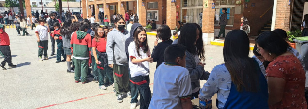 Equipo Psicoeducativo del CS La Florida realiza campaña solidaria para aportar a la Teletón