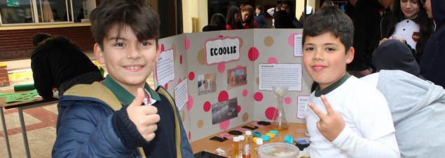 Estudiantes del CS Pudahuel presentan sus proyectos científicos en Feria de Ciencias 2023