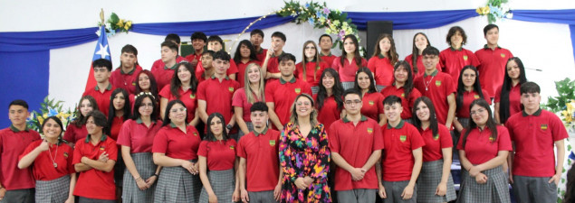 CS Emprendedores realiza hermosa ceremonia de Licenciatura para despedir a 4° medio 2023