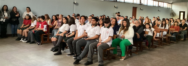 Niños, niñas y jóvenes de Pastoral del CS La Florida viven ceremonia de Primera Comunión y Confirmación