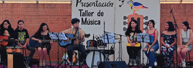 Taller de música del CS La Florida deleita con magistral presentación anual