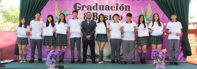 CS La Florida realiza significativa ceremonia de Licenciatura para 8° básico