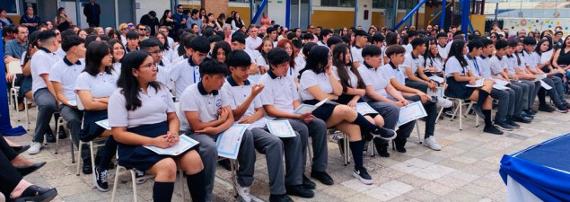 Estudiantes de 8° básico del TDG Lo Prado son promovidos a la Enseñanza Media en bella Licenciatura