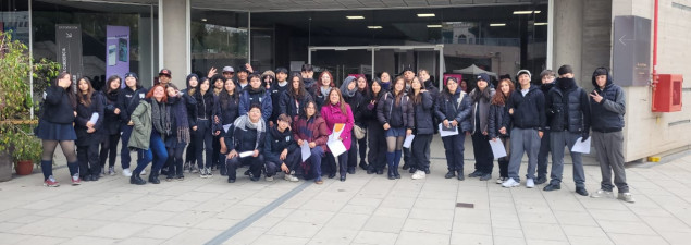 Estudiantes de 4° medio del TDG Lo Prado visitan el Museo de la Memoria y los Derechos Humanos