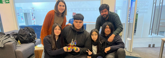 Estudiantes del TDG Lo Prado ganan concurso de robótica del Instituto chileno británico de cultura Estudiantes del TDG Lo Prado ganan concurso de robótica del Instituto chileno británico de cultura