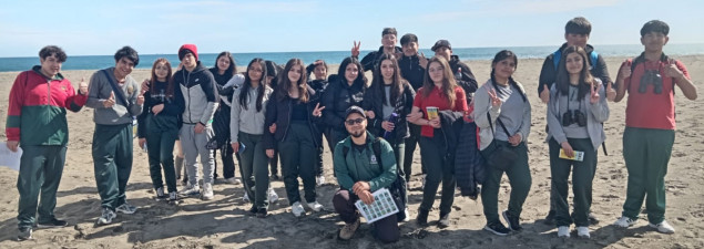 Electivo de Biología del CS Emprendedores visita el Humedal de Cartagena para aprender sobre los ecosistemas Electivo de Biología del CS Emprendedores visita el Humedal de Cartagena para aprender sobre los ecosistemas