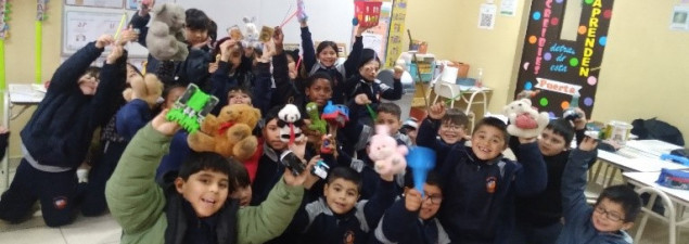 Docente de 2° básico del TDG El Bosque crea “Convibanc” para incentivar la buena Convivencia Escolar Docente de 2° básico del TDG El Bosque crea “Convibanc” para incentivar la buena Convivencia Escolar