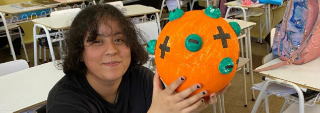 Electivo de Química del CS Pudahuel aprende sobre el universo creando un planetario Electivo de Química del CS Pudahuel aprende sobre el universo creando un planetario