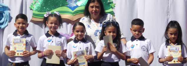 Estudiantes de 1° básico del TDG Lo Prado son reconocidos en Estudiantes de 1° básico del TDG Lo Prado son reconocidos en