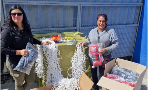 Centro de Padres Deja un Legado Duradero con Donación para Programas Extraescolares